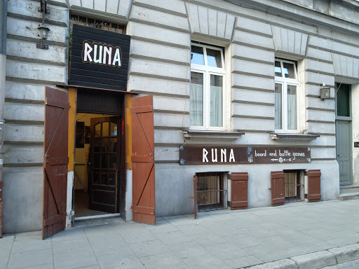 Runa Game Cafe & Pub