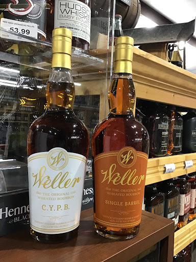 Liquor Store «The Barn Bottle Shop», reviews and photos, 25 Village Pkwy, Pendergrass, GA 30567, USA