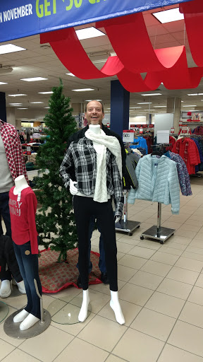 Shopping Mall «Merle Hay Mall», reviews and photos, 3800 Merle Hay Rd, Des Moines, IA 50310, USA