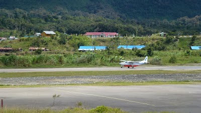 Photos of Oksibil Airport