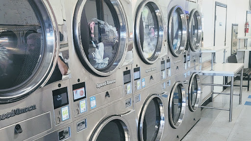 Laundry Day Laundromat/Wash N Fold