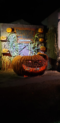 Haunted House «Hundred Acres Manor Haunted House», reviews and photos, 1 Hundred Acre Dr, Bethel Park, PA 15102, USA