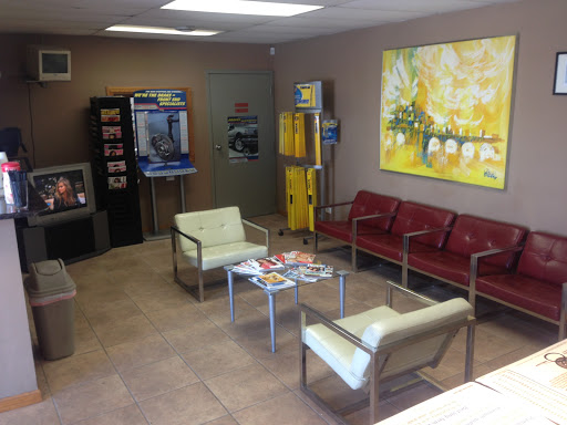 Handicapped Transportation Service «AMS Auto», reviews and photos, 1340 Cobblestone Way, Woodstock, IL 60098, USA