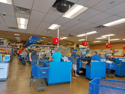 Pet Supply Store «PetSmart», reviews and photos, 573 N McKinley St, Corona, CA 92879, USA