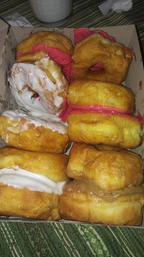 Donut Shop «Shipley Do-Nuts», reviews and photos, 10750 Barker Cypress Rd #100, Cypress, TX 77433, USA