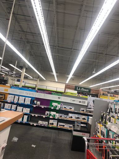 Office Supply Store «Staples», reviews and photos, 1075 N Main St, Warrington, PA 18976, USA