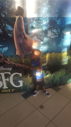 Movie Theater «AMC Center Valley 16», reviews and photos, 2805 Center Valley Pkwy, Center Valley, PA 18034, USA