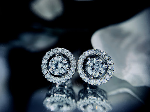 Jewelry Store «Pearce Jewelers», reviews and photos, 41 Glen Rd, West Lebanon, NH 03784, USA