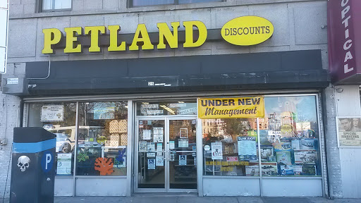 Petland Discounts - Westchester Sq., 25 Westchester Square, Bronx, NY 10461, USA, 