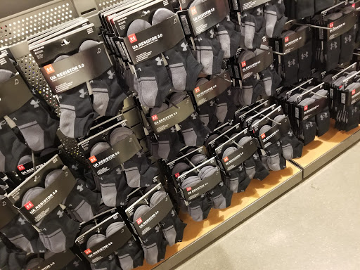 Clothing Store «Under Armour Factory House», reviews and photos, 36698 Bayside Outlet Dr #610, Rehoboth Beach, DE 19971, USA