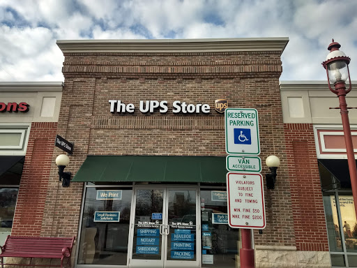 Shipping and Mailing Service «The UPS Store», reviews and photos