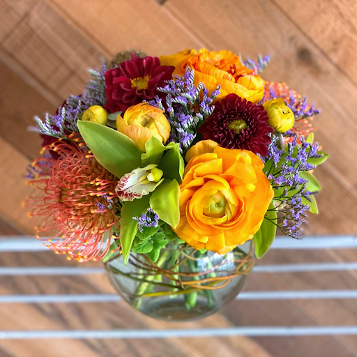 Florist «B&B Flowers and Balloons», reviews and photos, 623 S Pacific Ave, San Pedro, CA 90731, USA