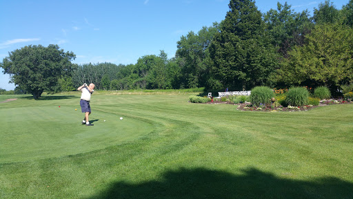 Golf Club «River Falls Golf Club», reviews and photos, 2120 E Division St, River Falls, WI 54022, USA