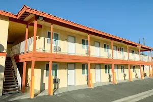 Mojave Inn image