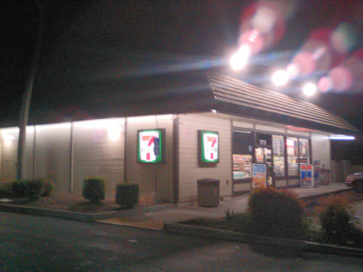 Convenience Store «7-Eleven», reviews and photos, 9715 Central Ave, Montclair, CA 91763, USA