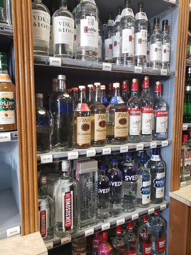Liquor Store «Katonah Wine & Liquor Store», reviews and photos, 120 Katonah Ave, Katonah, NY 10536, USA