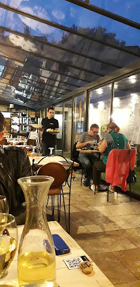 Atmosphère du Restaurant L'Entrepôt Braisé à Narbonne - n°2