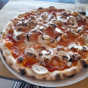 Trattoria Pizzeria Scaricalasino Via Giuseppe Garibaldi, 48, 40063 Monghidoro BO, Italia