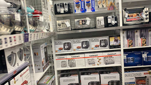 Department Store «Bed Bath & Beyond», reviews and photos, 141 Highlands Blvd Dr, Manchester, MO 63011, USA