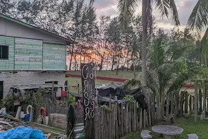 Casa D Bayu roomstay , Pantai Serandu image