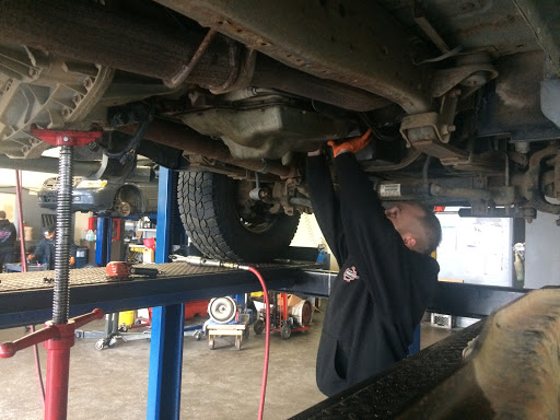 Auto Repair Shop «Scotts Valley Transmission & Auto Care», reviews and photos, 5346 Scotts Valley Dr, Scotts Valley, CA 95066, USA