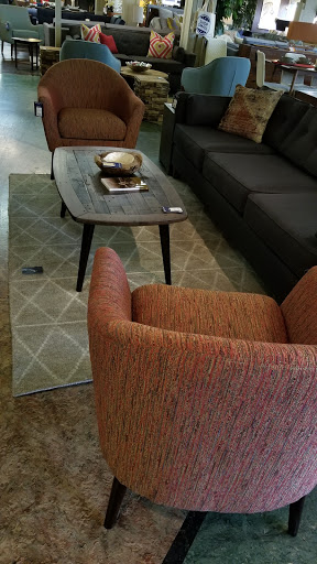 Furniture Store «What’s New? Furniture», reviews and photos, 439 SE Grand Ave, Portland, OR 97214, USA