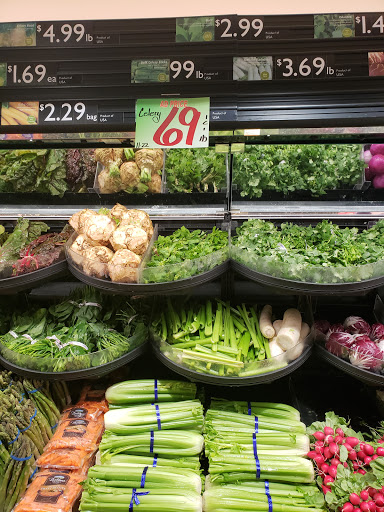 Grocery Store «Rosauers Supermarkets, Inc.», reviews and photos, 10618 E Sprague Ave, Spokane, WA 99206, USA