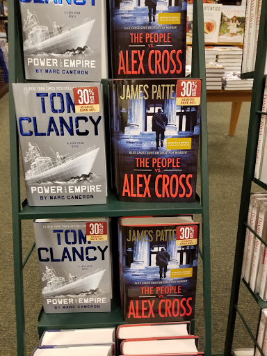 Book Store «Barnes & Noble», reviews and photos, 1980 N Dixie Hwy, Elizabethtown, KY 42701, USA