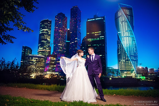 Wedding photographer Alexey Chernyshev