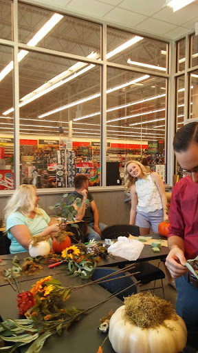 Craft Store «Michaels», reviews and photos, 450 Pinnacle Pkwy, Bristol, TN 37620, USA