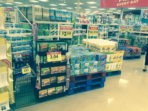 Grocery Store «Schnucks», reviews and photos, 4500 W Lloyd Expy, Evansville, IN 47712, USA