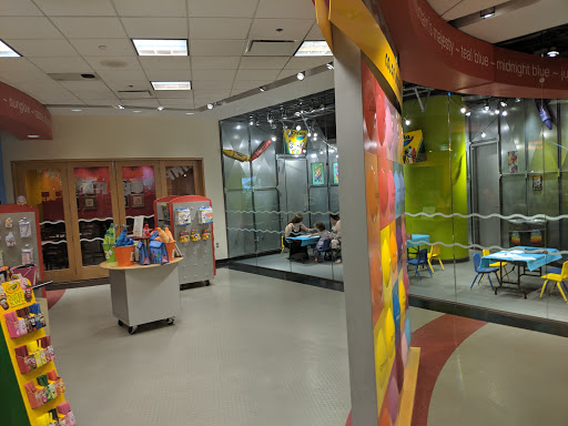 Craft Store «Crayola Store Crown Center», reviews and photos, 200 E 25th St, Kansas City, MO 64108, USA