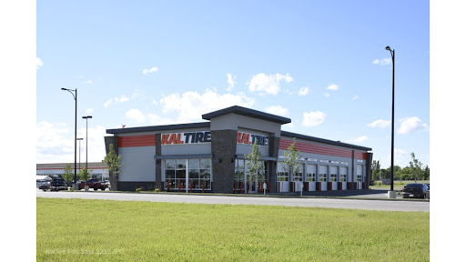 Kal Tire, 1830 Marine Dr, North Vancouver, BC V7P, Canada, 