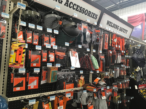 Home Improvement Store «Tractor Supply Co.», reviews and photos, 134 Bridge St, Pelham, NH 03076, USA