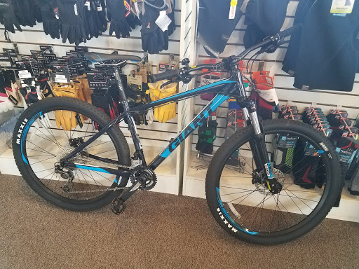 Sporting Goods Store «Era Ski & Bike Shop», reviews and photos, 830 Flory Mill Rd, Lancaster, PA 17601, USA