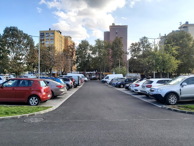 Centrum parkoló - Parkoló