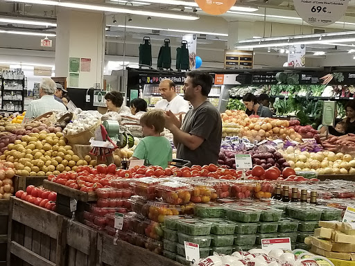 Grocery Store «Whole Foods Market», reviews and photos, 2101 Northern Blvd, Manhasset, NY 11030, USA