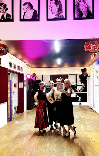 Perla Flamenca Arte em Movimento - Escola de dança