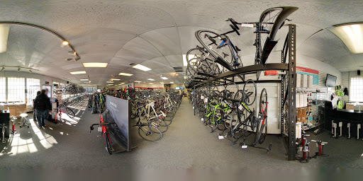 Bicycle Store «Atlanta Cycling - Vinings», reviews and photos, 4335 Cobb Pkwy, Atlanta, GA 30339, USA