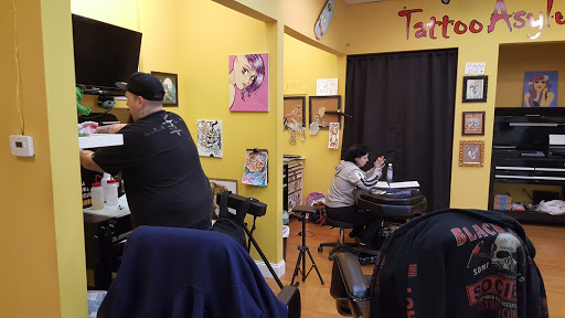 Explore hand tattoo ideas women, creative tattoo ideas in Edison, available at Tattoo Asylum