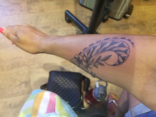 Explore simple thigh tattoo ideas, creative tattoo ideas in Honolulu, available at Aloha Tattoo Waikiki Hilton Hawaiian Village Rainbow Bazaar