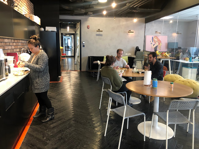 Reblonde - Global Tech PR Agency - גבעתיים