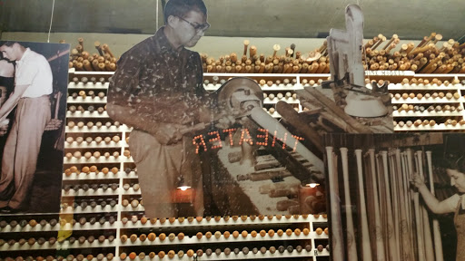 Museum «Louisville Slugger Museum & Factory», reviews and photos, 800 W Main St, Louisville, KY 40202, USA