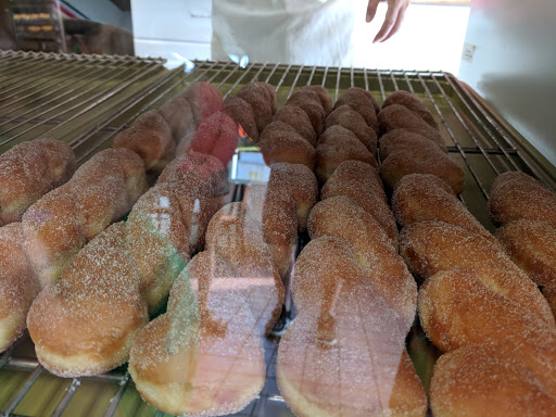 Donut Shop «Clifton Donut Shop», reviews and photos, 2317 Brownsboro Rd, Louisville, KY 40206, USA