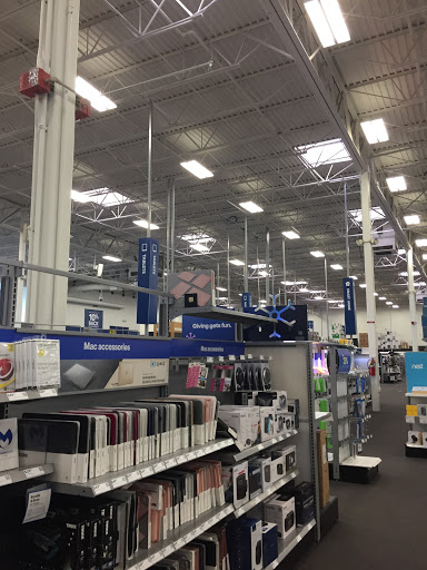 Electronics Store «Best Buy», reviews and photos, 4650 1st Ave NE, Cedar Rapids, IA 52402, USA