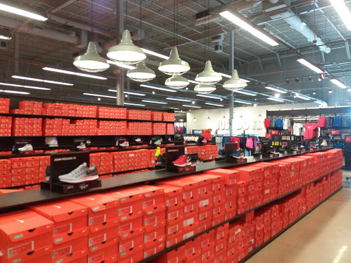 Sporting Goods Store «Nike Factory Store», reviews and photos, 6149 W Irlo Bronson Memorial Hwy, Kissimmee, FL 34747, USA