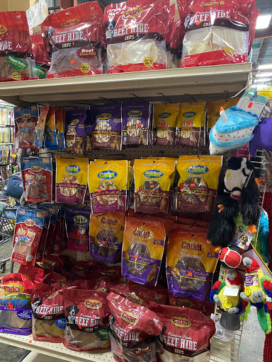 Pet Store «Pet Pals Discount Pet Foods & Supplies», reviews and photos, 3660 Soquel Dr, Soquel, CA 95073, USA