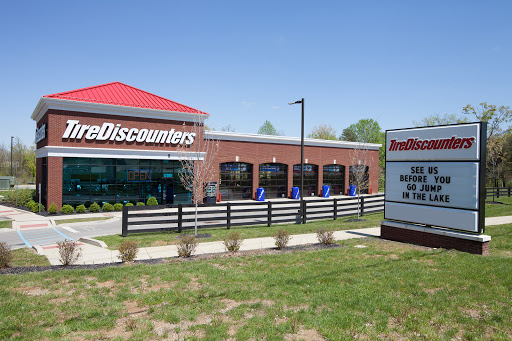 Tire Shop «Tire Discounters», reviews and photos, 12901 Taylorsville Rd, Louisville, KY 40299, USA