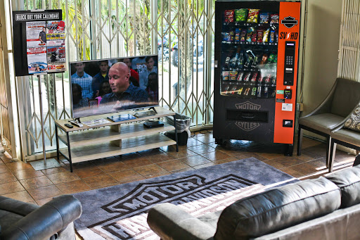 Harley-Davidson Dealer «Simi Valley Harley-Davidson», reviews and photos, 6190 Condor Dr, Moorpark, CA 93021, USA