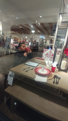 Computer Store «Apple King of Prussia», reviews and photos, 160 N Gulph Rd, King of Prussia, PA 19406, USA